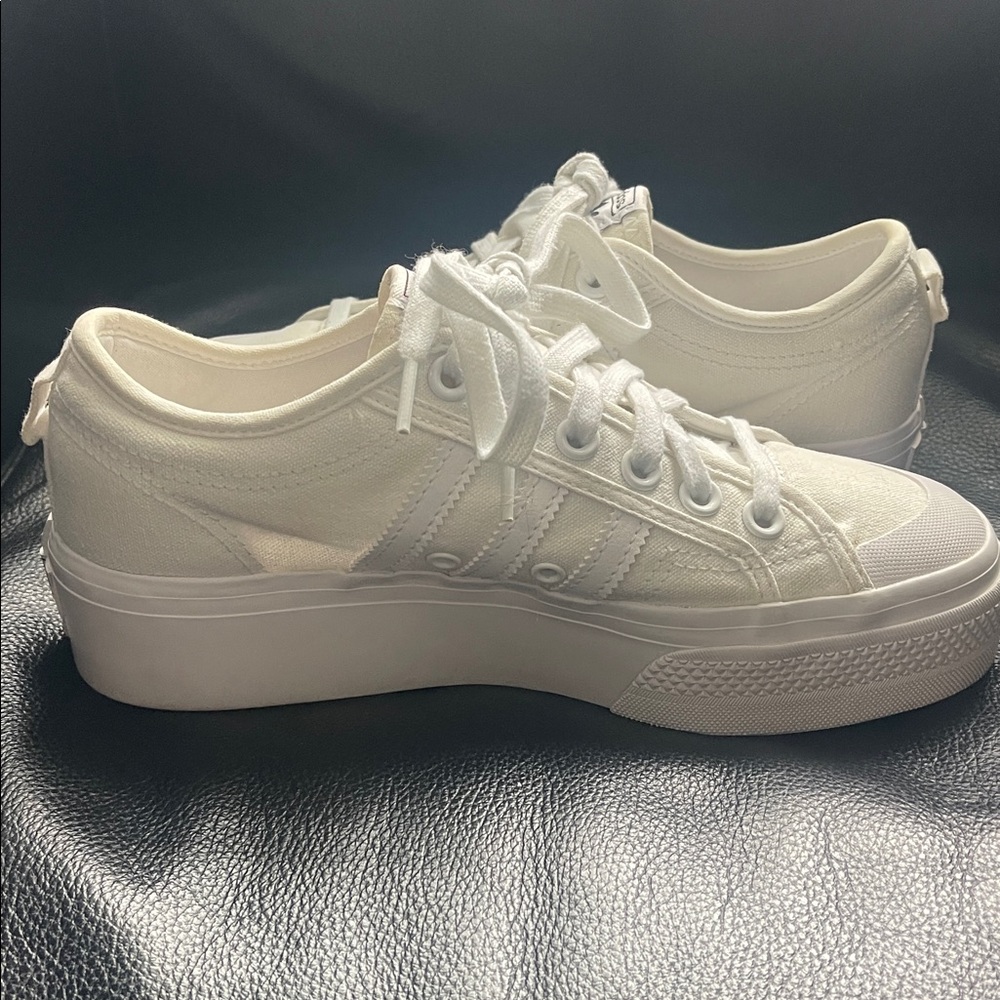 adidas Women’s White Nizza Platform Sneaker - Picture 3 of 16